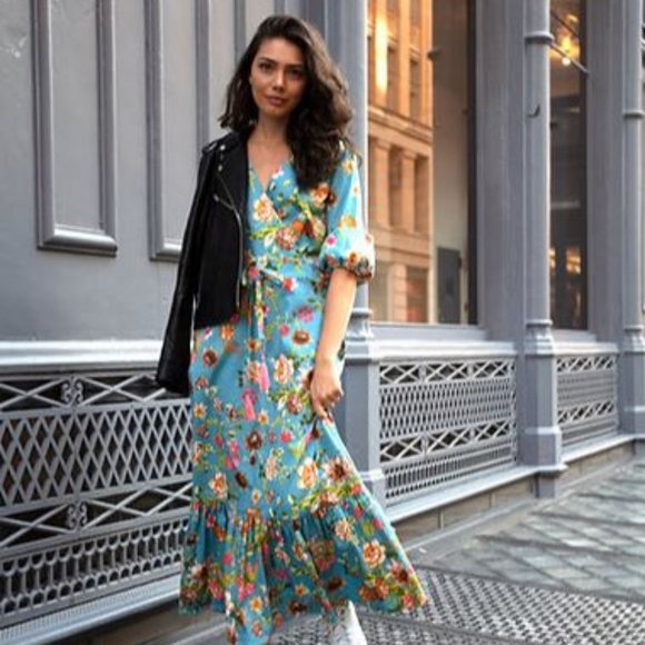 Dot & Stripe Dresses & Skirts - Floral Print Wrap Dress (Dot & Stripe)